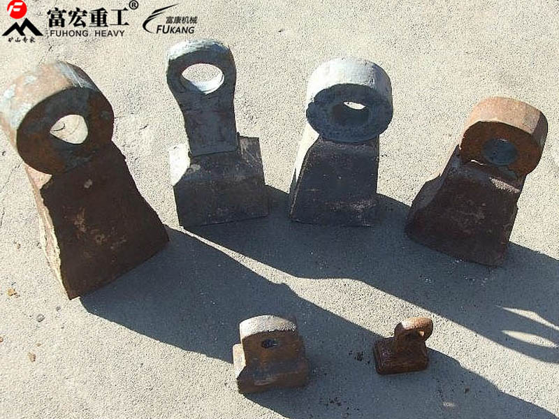 履帶式移動(dòng)破碎站