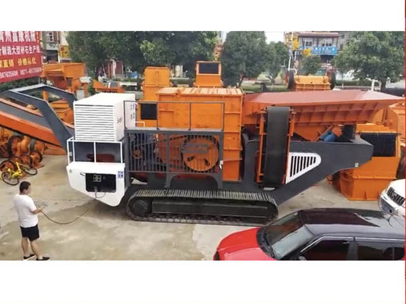 移動(dòng)錘式破碎站